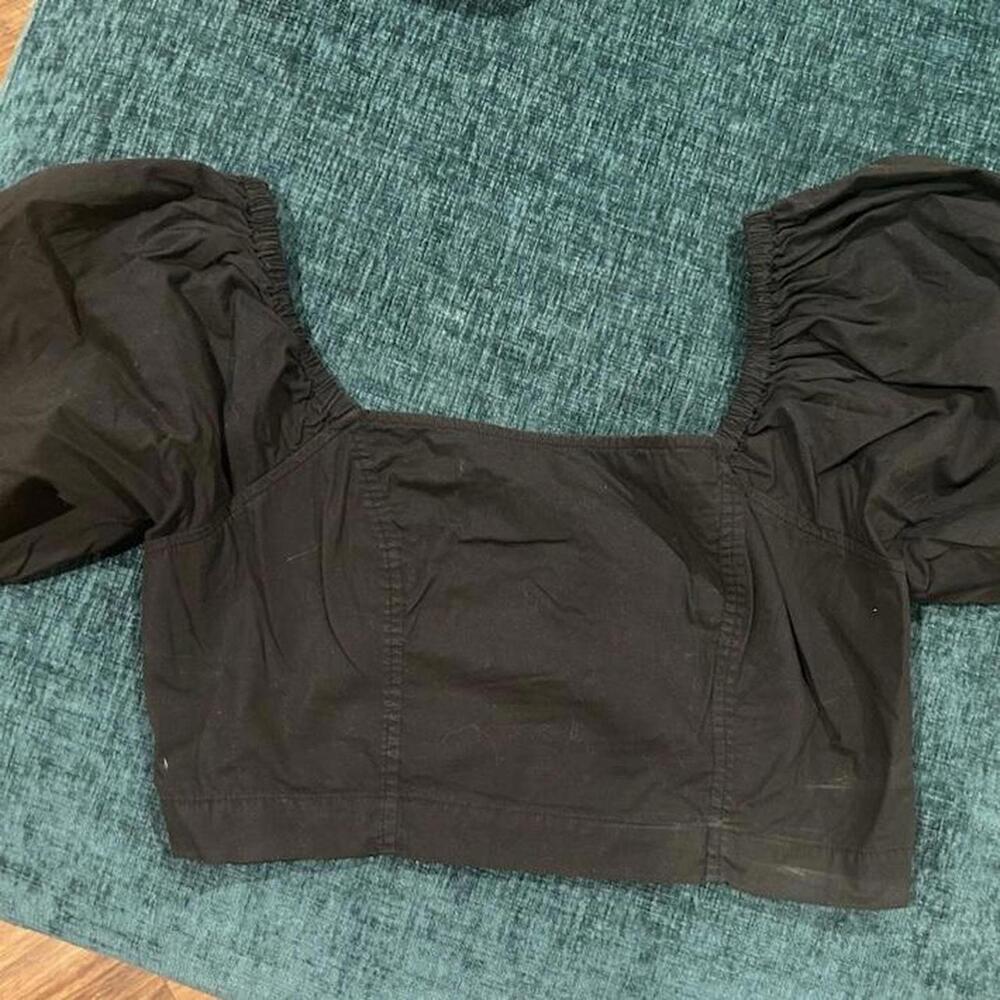 BNWT Aerie Black Puff Sleeve Crop Top – Size Large